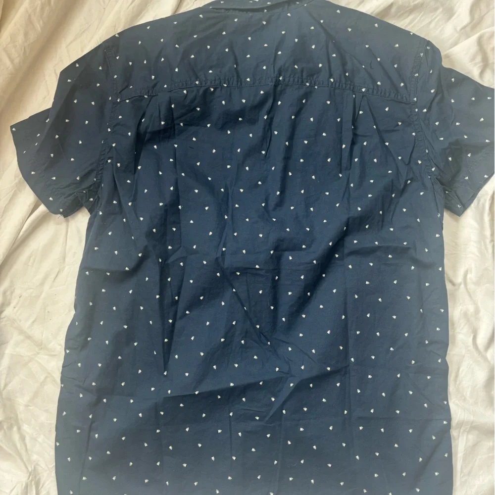 American Eagle Men's Navy Blue button down  Shirt - Picture 5 of 5